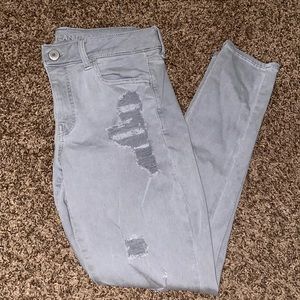Gray distressed Skinny jeans